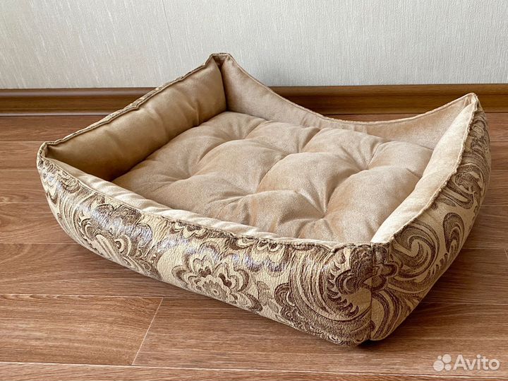 Лежанка для кошек / маленьких собак