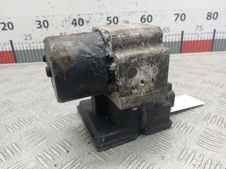 Блок ABS для Opel Vivaro A 93863443