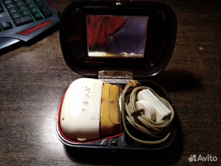 Электробритва. Нева СССР карболит