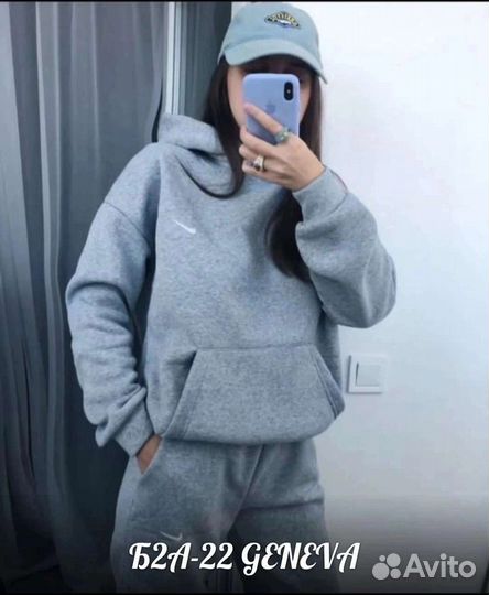 Спортивный костюм женский новый