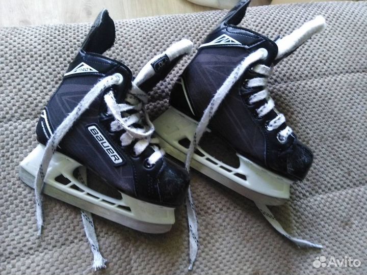 Хоккейные коньки Bauer Supreme S140 -10 R