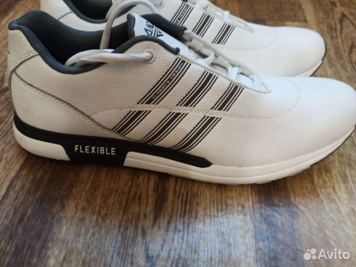 Кроссовки мужские 42 размер