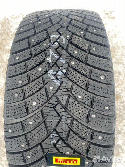 Pirelli Winter Ice Zero 2 265/45 R21 108H