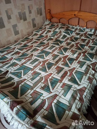 Покрывало на диван 1шт. (кровать) и 2шт. на кресла