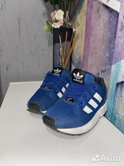 Кроссовки adidas 25