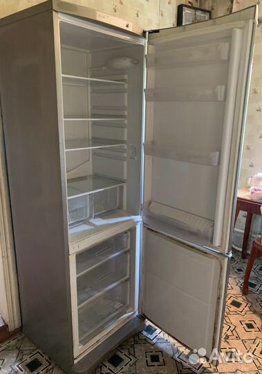 Холодильник бу indesit