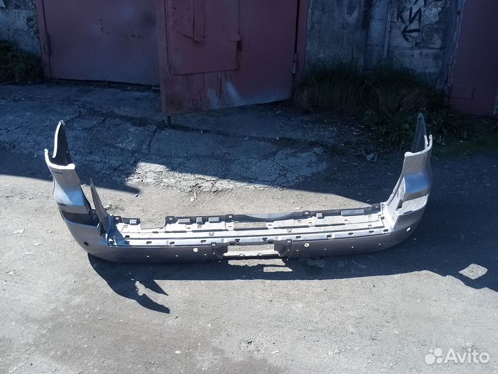 Задний бампер на lexus lx 570