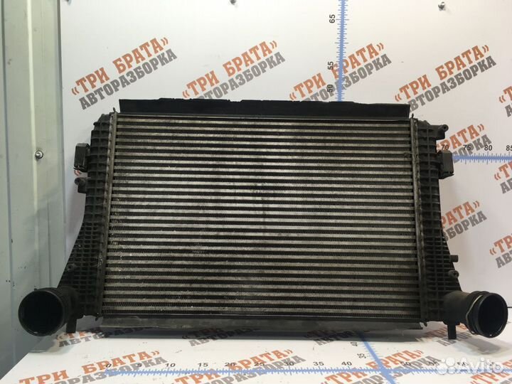 Фольксваген Passat CC Радиатор интеркулера