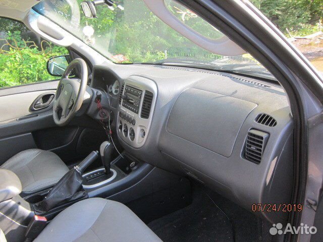 Разбор на запчасти Ford Escape