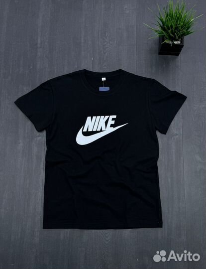 Футболка Nike