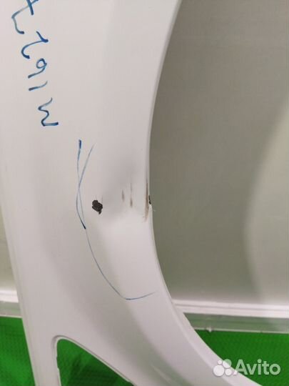 Крыло переднее правое Land Rover Range Rover Sport