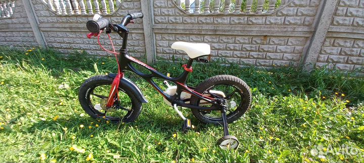 Детский велосипед royal baby space shuttle 16