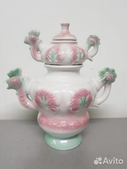 Чайник фарфоровый 