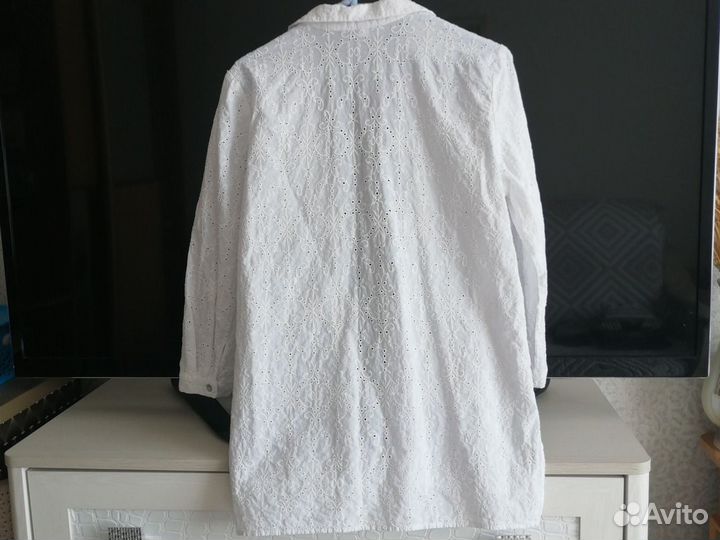 Нарядная белая блузка 48 (L). Zolla