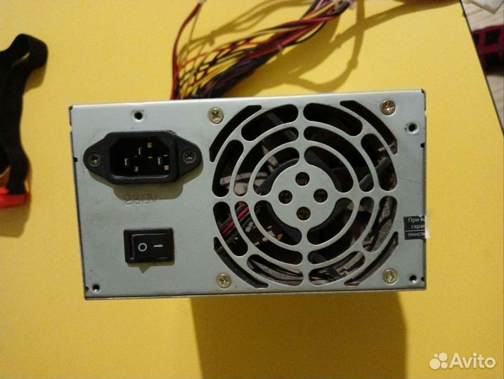 Блок питания