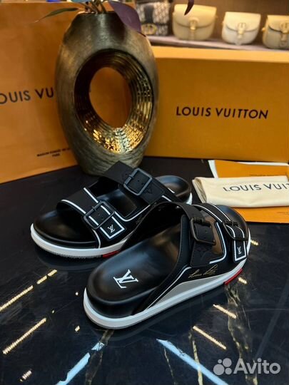 Тапки Louis Vuitton