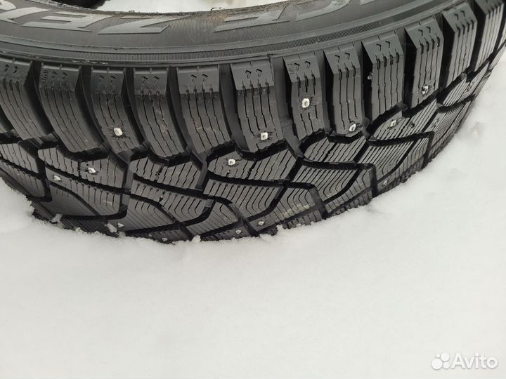 Pirelli Ice Zero 275/50 R20 113T