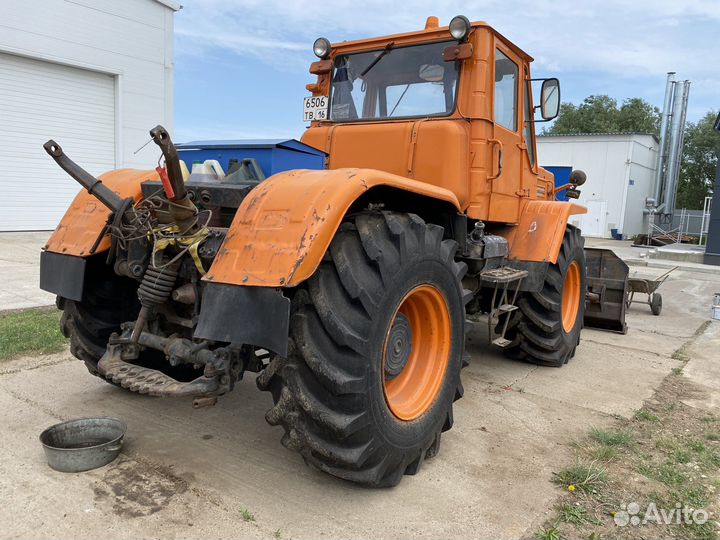 Трактор ХТЗ Т-150, 2000