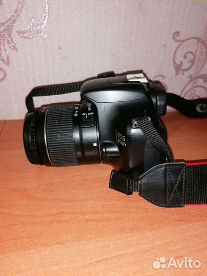 Зеркальный фотоаппарат canon