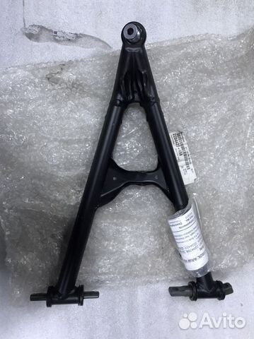 Рычаг верх\низ левый на снегоход Polaris Оригинал