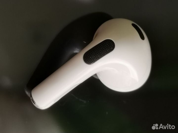 Наушник правый Apple airpods 3, A2565