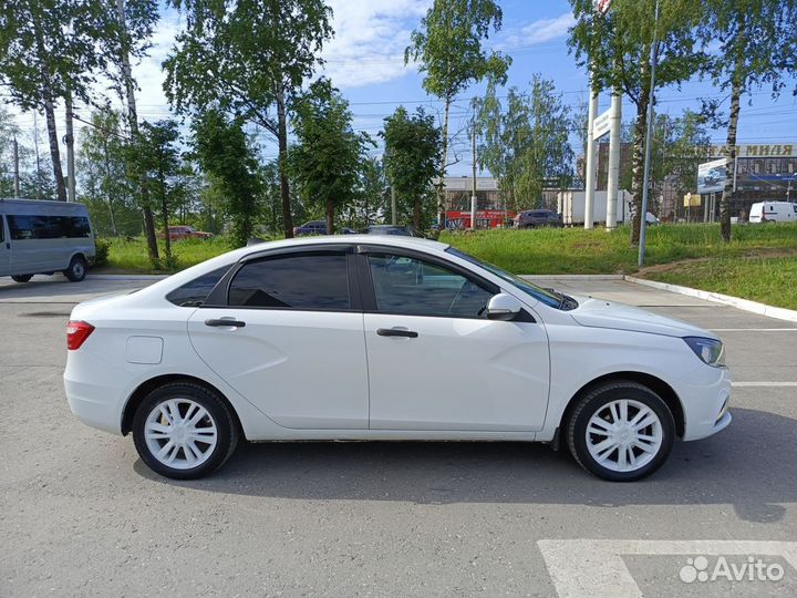 LADA Vesta 1.6 МТ, 2018, 220 000 км