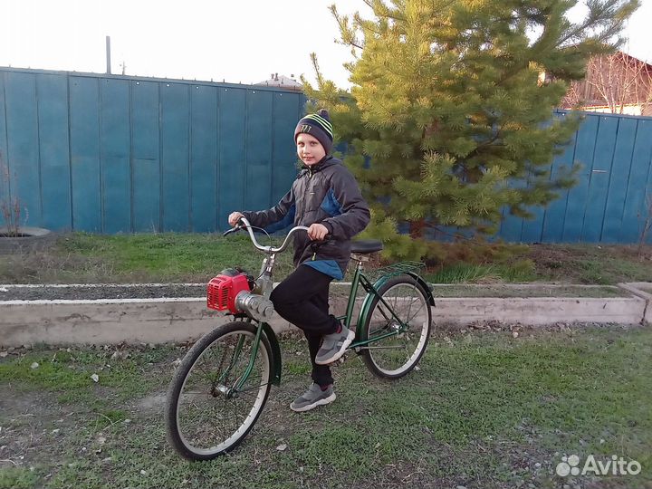 Велосипед с веломотором