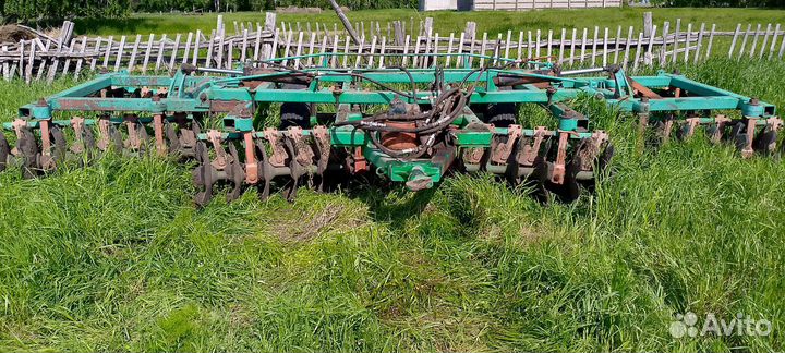 Рыхлитель бдт 7