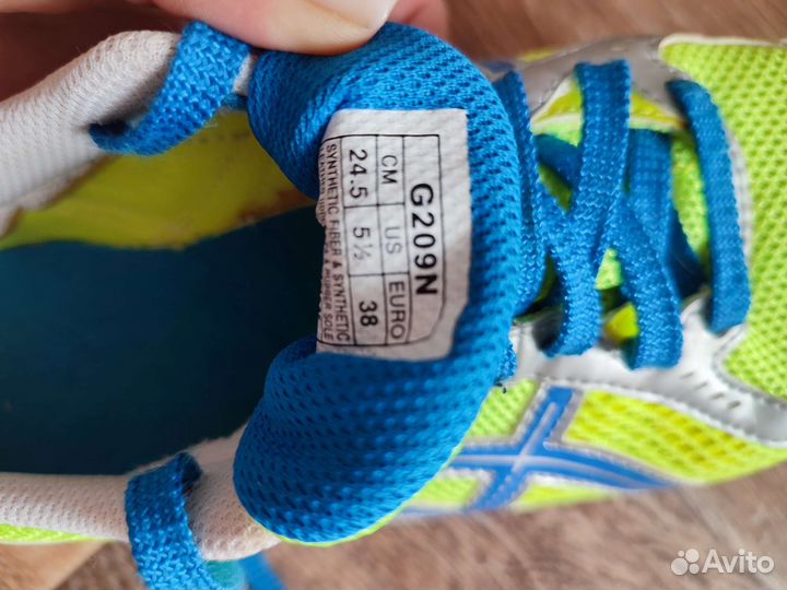 Шиповки беговые asics