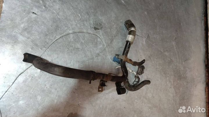 Патрубок охлаждения Peugeot 106 рест. 2001