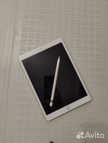 iPad 7 поколения 32 gb wifi + Apple pencil