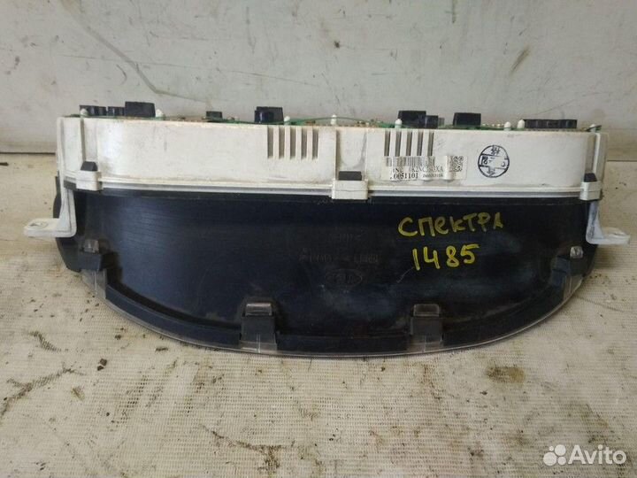 Панель приборов Kia Spectra