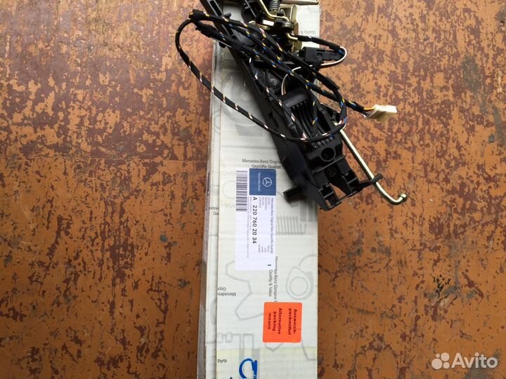 Дверная ручка для мерседес 220