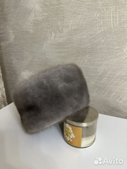 Женская шапка из голубой норки