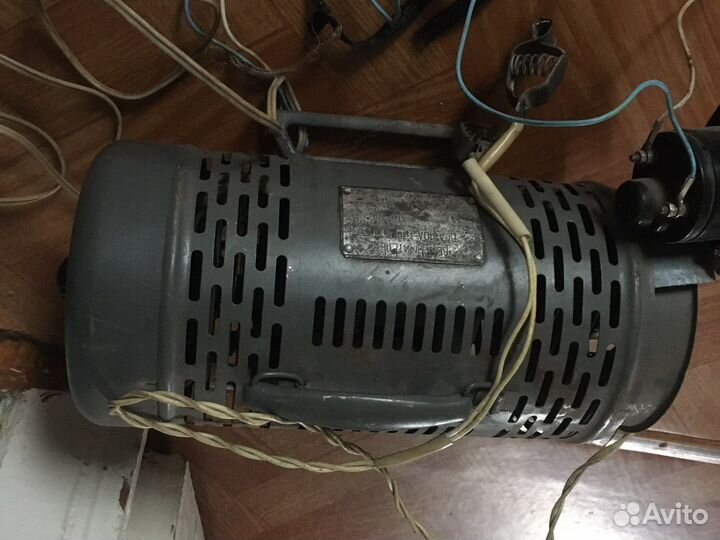 Зарядное устроиство