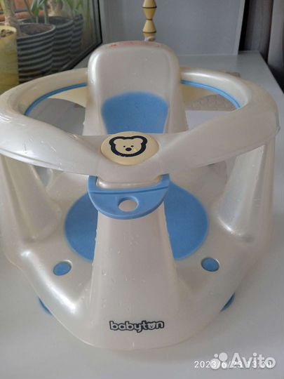 Стульчик для купания babyton