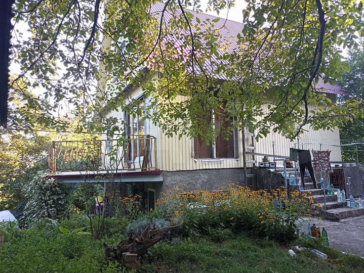 Дом 128 м² на участке 14 сот.