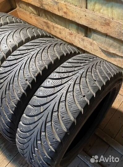 Sava Eskimo Stud 205/55 R16