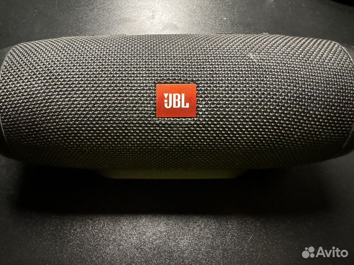 Колонка JBL charge 3