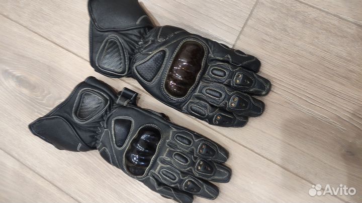 Мотоперчатки