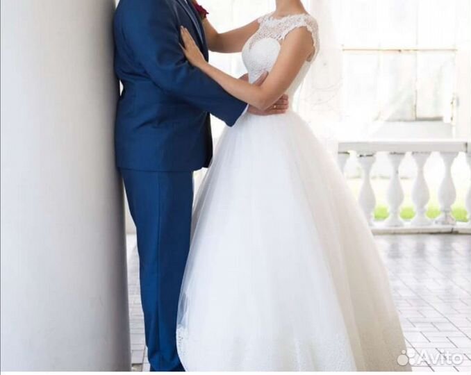 Платье свадебные размер 42-46