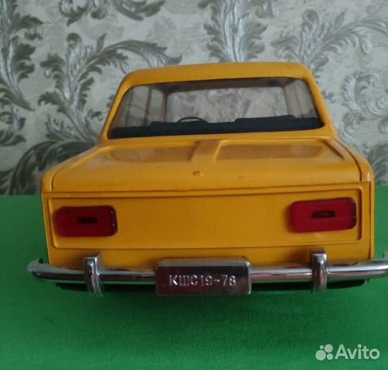 Игрушка СССР. Машина Лада жигули 2103 (большая) 43