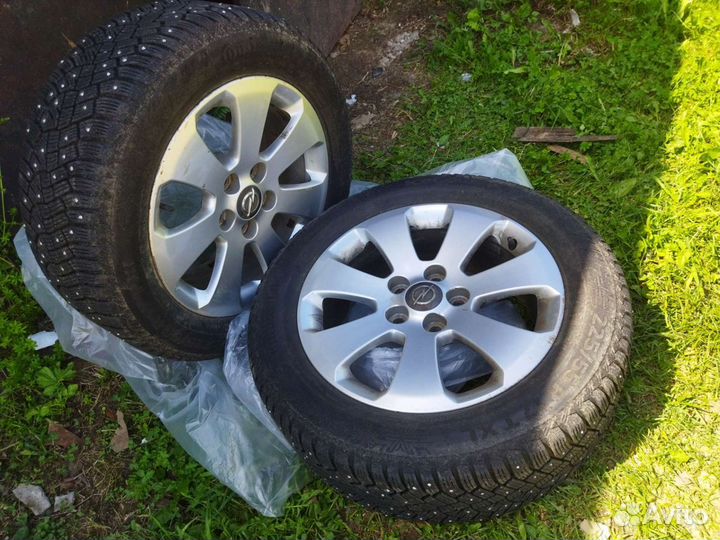 Continental IceContact 2 225/55 R17