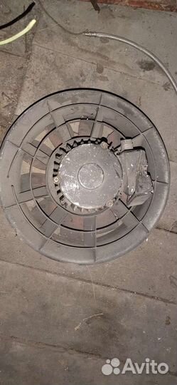 Двигатель с вентилятором