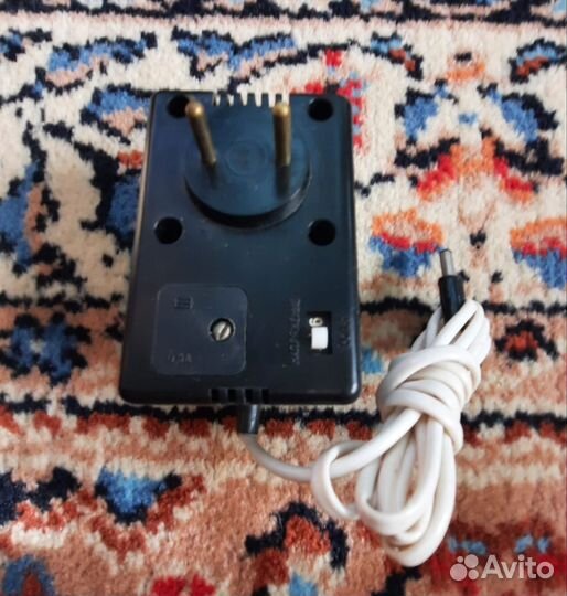 Блок питания универсальный бпу-6/9