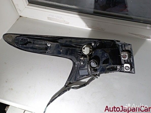 Лексус нх Фонарь в крыло