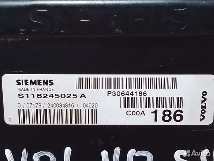 Блок управления двигателем Volvo S40 98-04