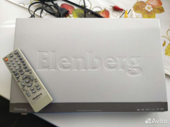 Dvd плеер Elenberg