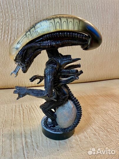 Фигурка Neca Head Knocker Alien. Xenomorph 23 cm