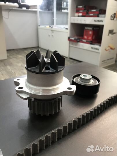 Ремкомплект грм gates + Насос водяной